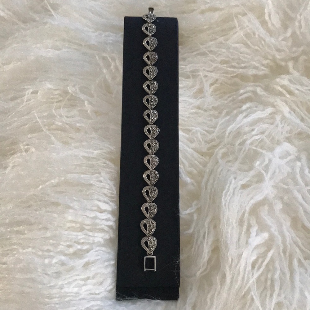 Antique heart bracelet